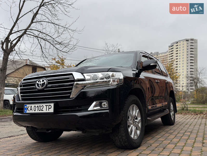 Внедорожник / Кроссовер Toyota Land Cruiser 2019 в Киеве