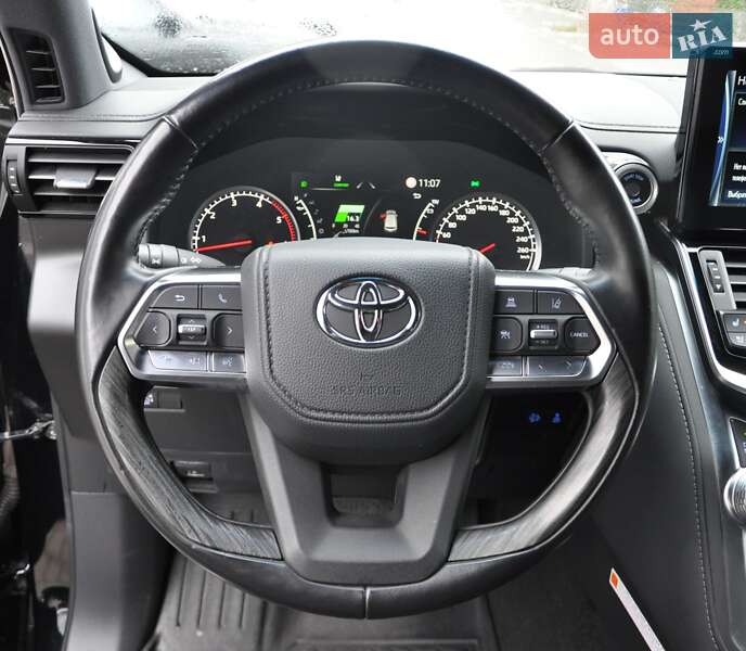 Позашляховик / Кросовер Toyota Land Cruiser 2023 в Одесі фото 37 Позашляховик / Кросовер Toyota Land Cruiser 2023 в Одесі