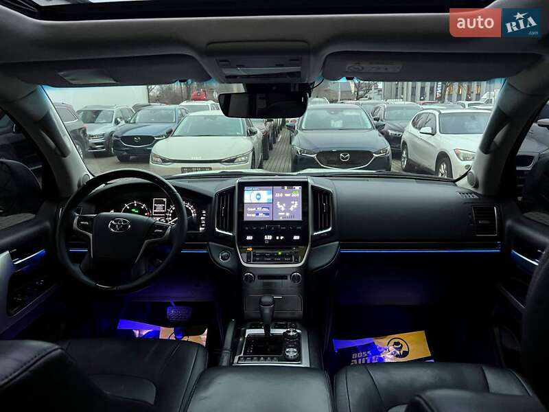Внедорожник / Кроссовер Toyota Land Cruiser 2016 в Ивано-Франковске