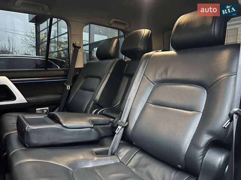 Внедорожник / Кроссовер Toyota Land Cruiser 2016 в Ивано-Франковске