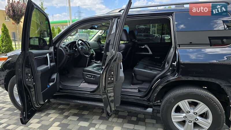 Внедорожник / Кроссовер Toyota Land Cruiser 2013 в Киеве
