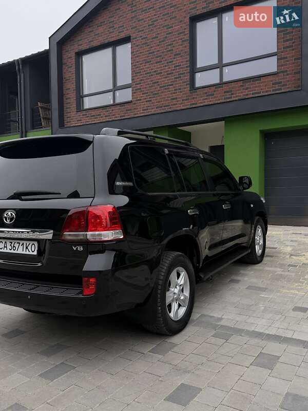 Внедорожник / Кроссовер Toyota Land Cruiser 2008 в Тернополе