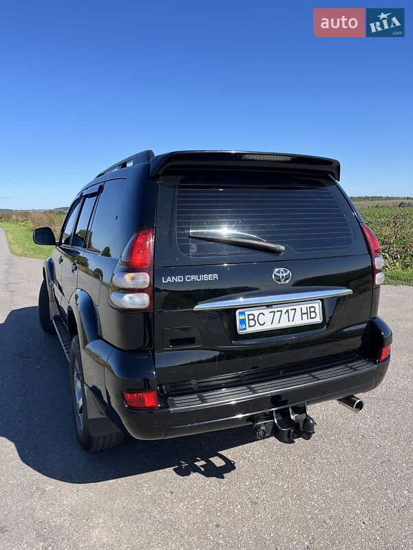 Внедорожник / Кроссовер Toyota Land Cruiser 2007 в Львове