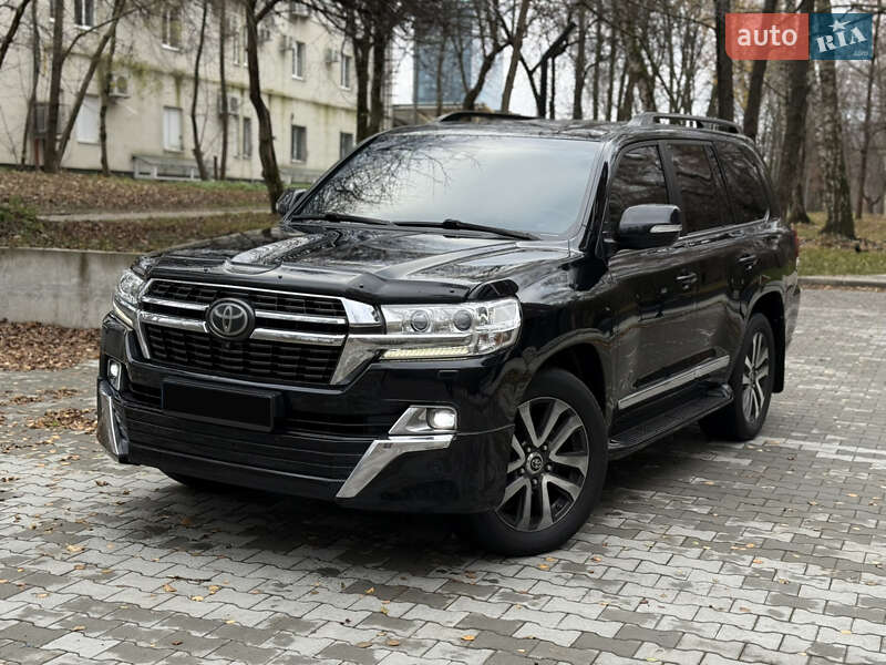 Внедорожник / Кроссовер Toyota Land Cruiser 2016 в Тернополе