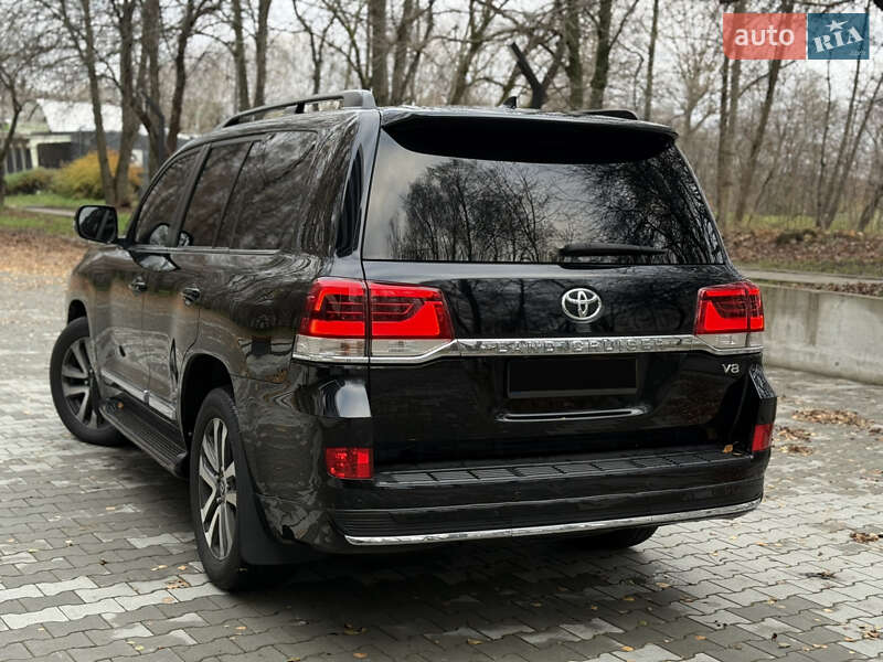 Внедорожник / Кроссовер Toyota Land Cruiser 2016 в Тернополе