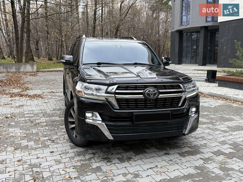 Внедорожник / Кроссовер Toyota Land Cruiser 2016 в Тернополе