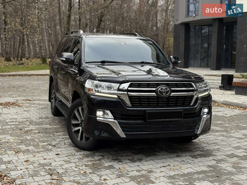 Внедорожник / Кроссовер Toyota Land Cruiser 2016 в Тернополе
