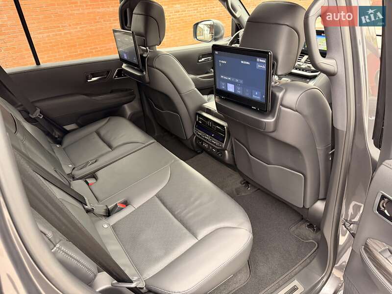 Внедорожник / Кроссовер Toyota Land Cruiser 2023 в Киеве