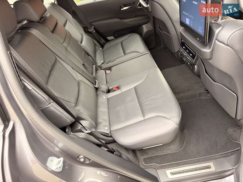 Внедорожник / Кроссовер Toyota Land Cruiser 2023 в Киеве