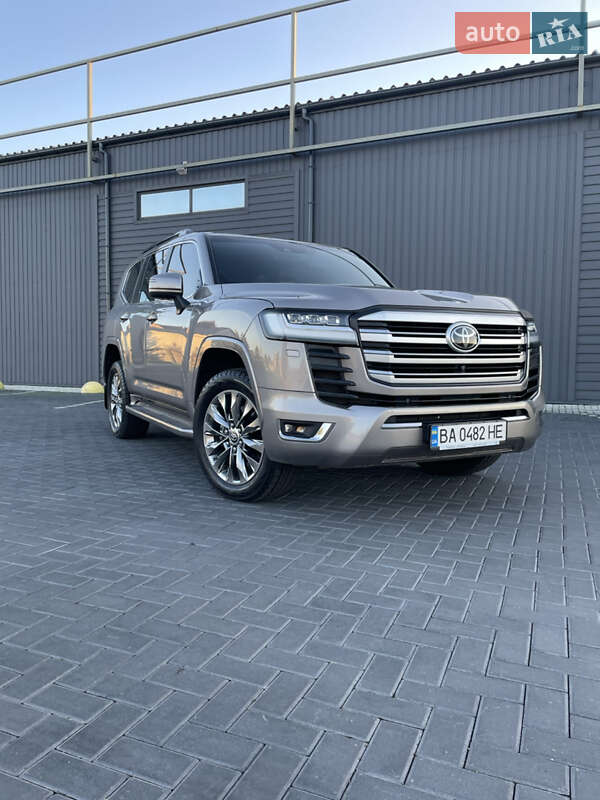 Внедорожник / Кроссовер Toyota Land Cruiser 2023 в Кропивницком