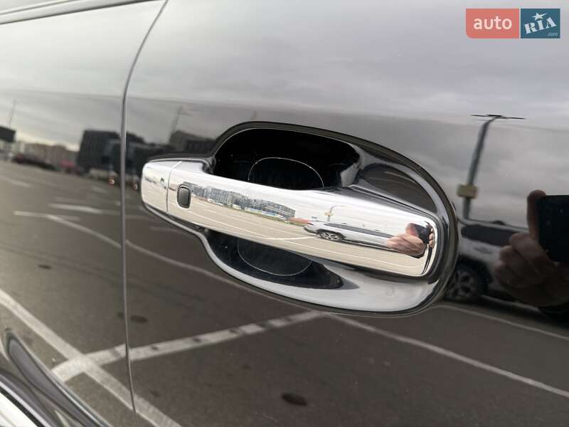 Внедорожник / Кроссовер Toyota Land Cruiser 2013 в Киеве фото 49 Внедорожник / Кроссовер Toyota Land Cruiser 2013 в Киеве