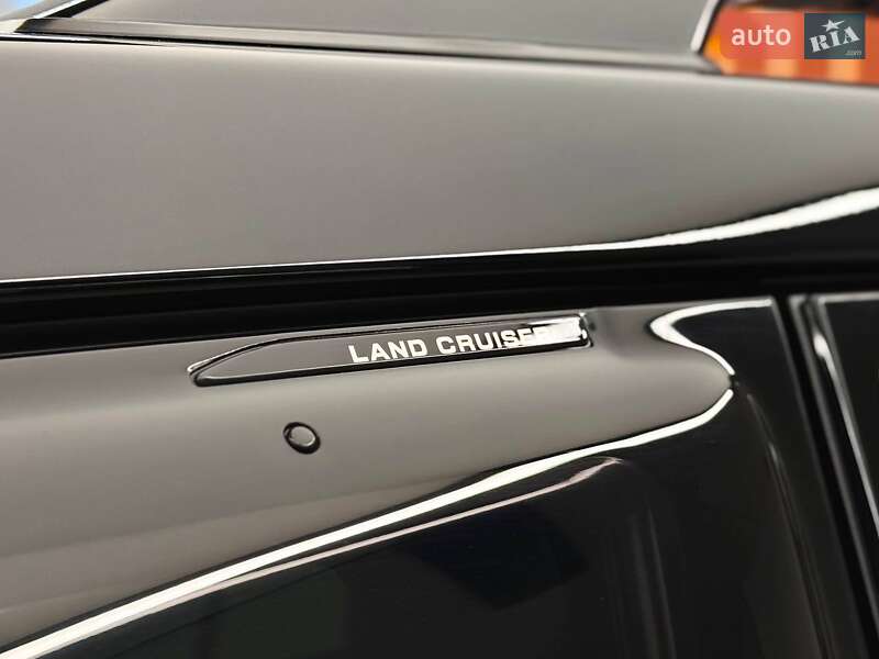 Внедорожник / Кроссовер Toyota Land Cruiser 2020 в Киеве