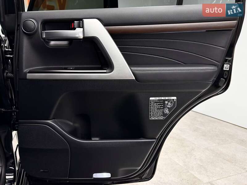 Внедорожник / Кроссовер Toyota Land Cruiser 2020 в Киеве