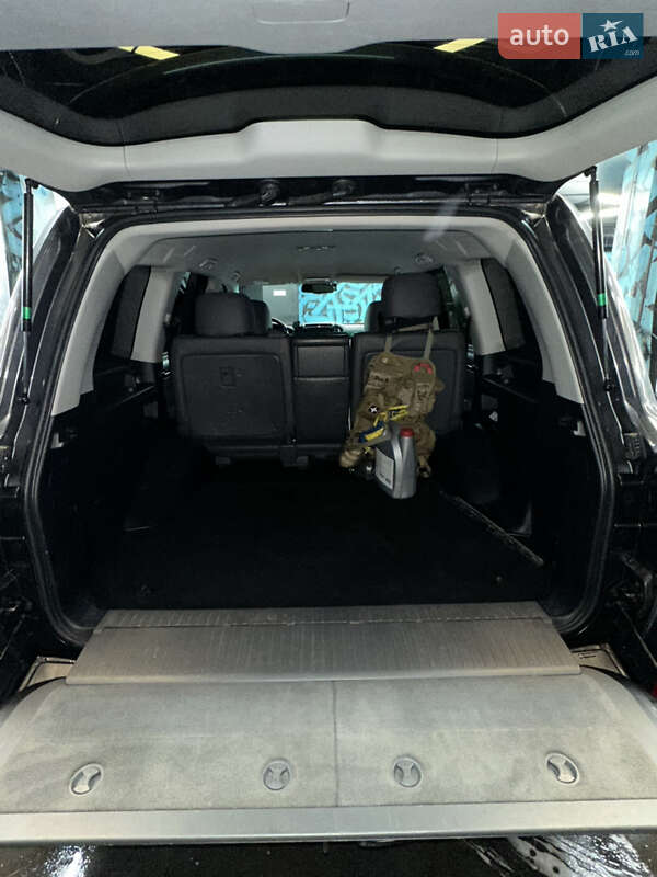 Внедорожник / Кроссовер Toyota Land Cruiser 2010 в Киеве фото 12 Внедорожник / Кроссовер Toyota Land Cruiser 2010 в Киеве