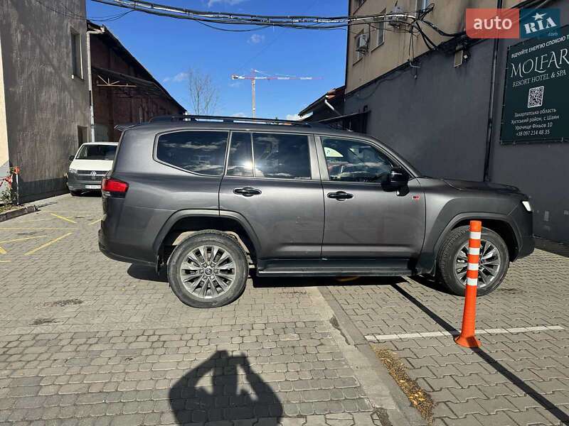 Внедорожник / Кроссовер Toyota Land Cruiser 2022 в Львове фото 12 Внедорожник / Кроссовер Toyota Land Cruiser 2022 в Львове