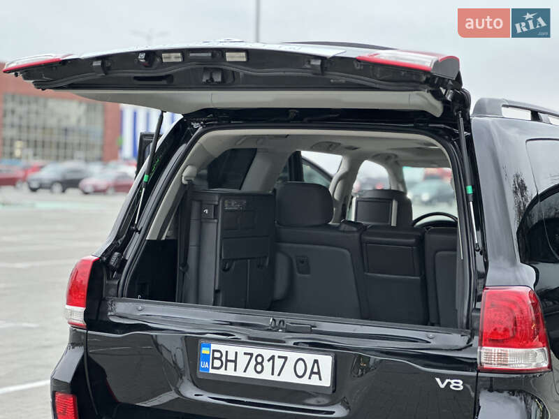 Внедорожник / Кроссовер Toyota Land Cruiser 2010 в Одессе фото 26 Внедорожник / Кроссовер Toyota Land Cruiser 2010 в Одессе