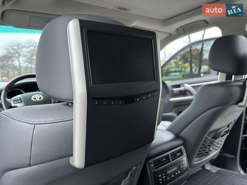 Внедорожник / Кроссовер Toyota Land Cruiser 2010 в Одессе фото 38 Внедорожник / Кроссовер Toyota Land Cruiser 2010 в Одессе