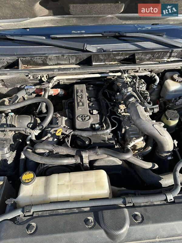 Внедорожник / Кроссовер Toyota Land Cruiser 2012 в Коломые фото 26 Внедорожник / Кроссовер Toyota Land Cruiser 2012 в Коломые