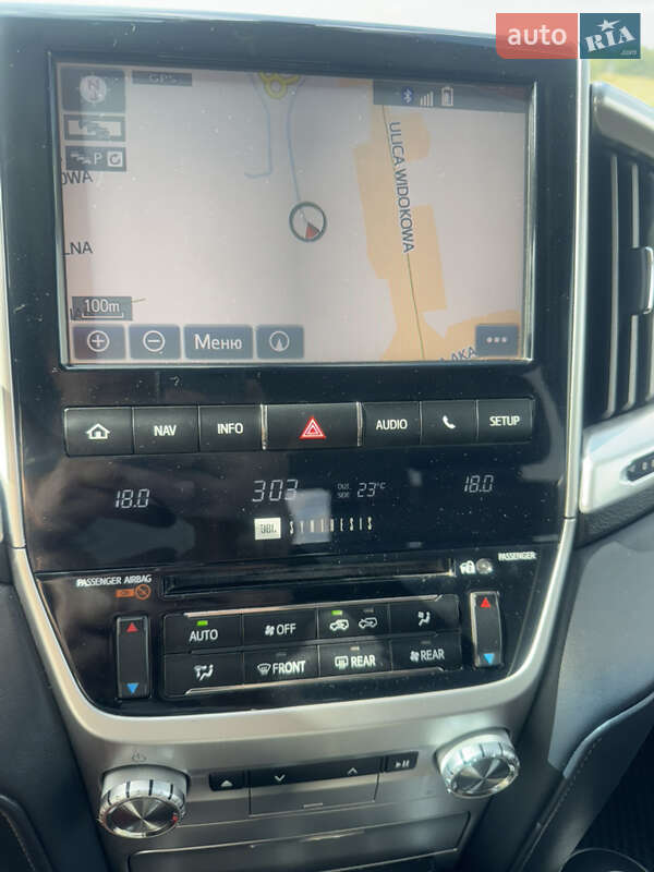 Внедорожник / Кроссовер Toyota Land Cruiser 2016 в Харькове фото 25 Внедорожник / Кроссовер Toyota Land Cruiser 2016 в Харькове