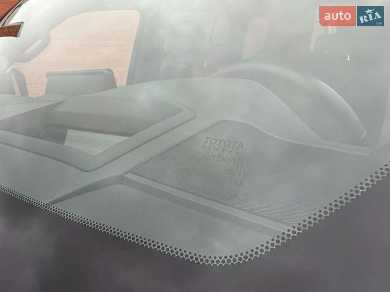 Внедорожник / Кроссовер Toyota Land Cruiser 2023 в Киеве