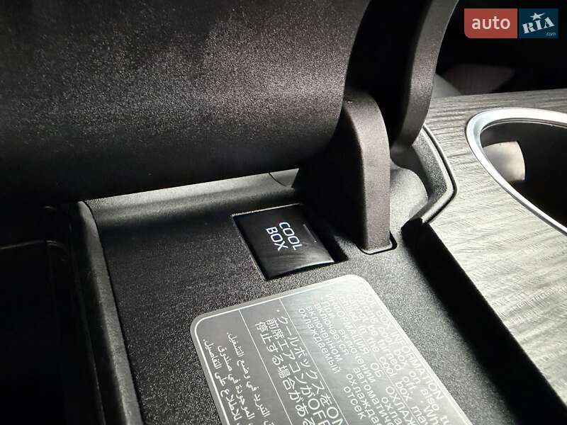 Внедорожник / Кроссовер Toyota Land Cruiser 2023 в Киеве