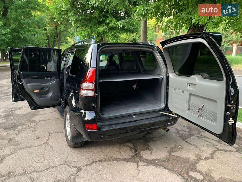 Внедорожник / Кроссовер Toyota Land Cruiser 2008 в Киеве фото 6 Внедорожник / Кроссовер Toyota Land Cruiser 2008 в Киеве