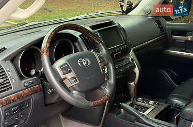 Внедорожник / Кроссовер Toyota Land Cruiser 2011 в Желтых Водах