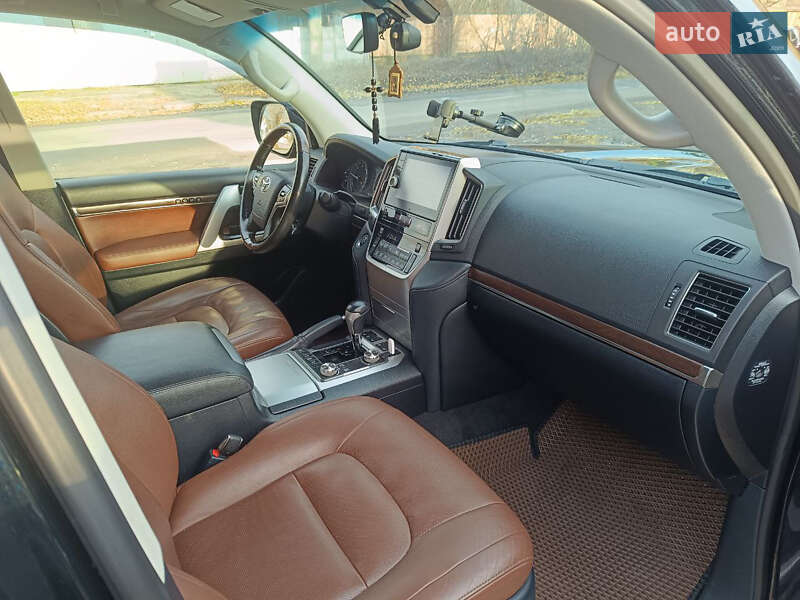 Позашляховик / Кросовер Toyota Land Cruiser 2019 в Харкові