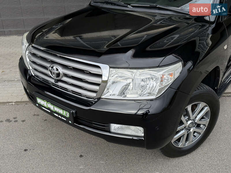 Внедорожник / Кроссовер Toyota Land Cruiser 2010 в Киеве