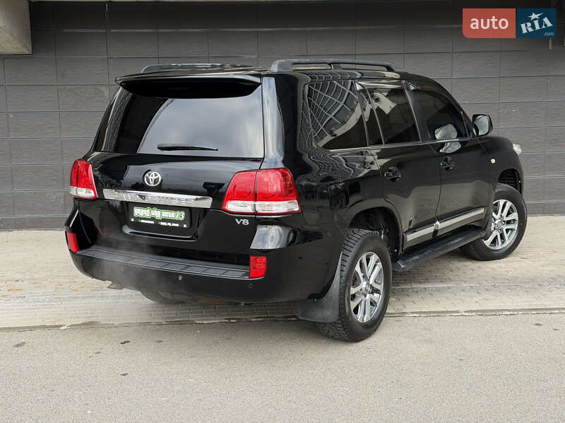 Внедорожник / Кроссовер Toyota Land Cruiser 2010 в Киеве