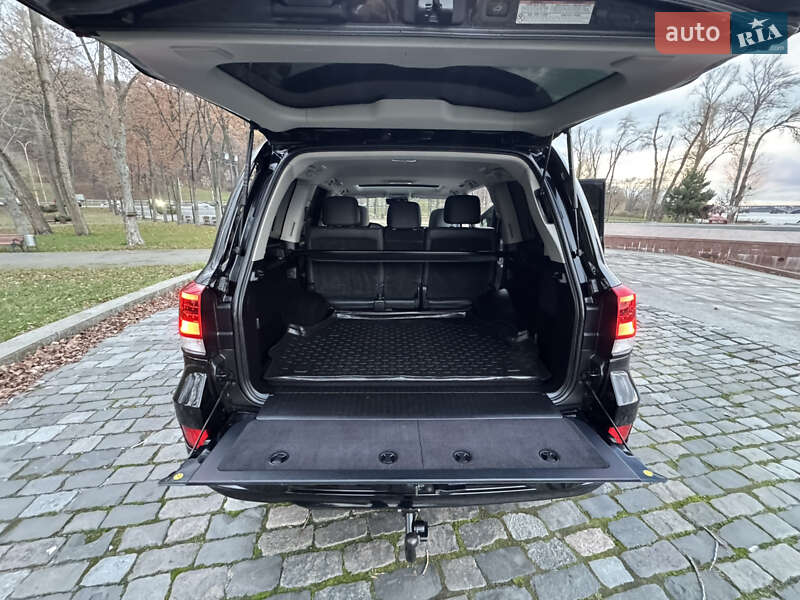 Внедорожник / Кроссовер Toyota Land Cruiser 2018 в Киеве фото 39 Внедорожник / Кроссовер Toyota Land Cruiser 2018 в Киеве