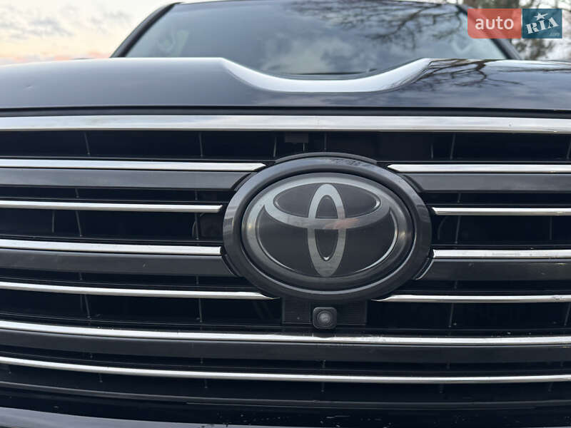 Внедорожник / Кроссовер Toyota Land Cruiser 2018 в Киеве фото 73 Внедорожник / Кроссовер Toyota Land Cruiser 2018 в Киеве