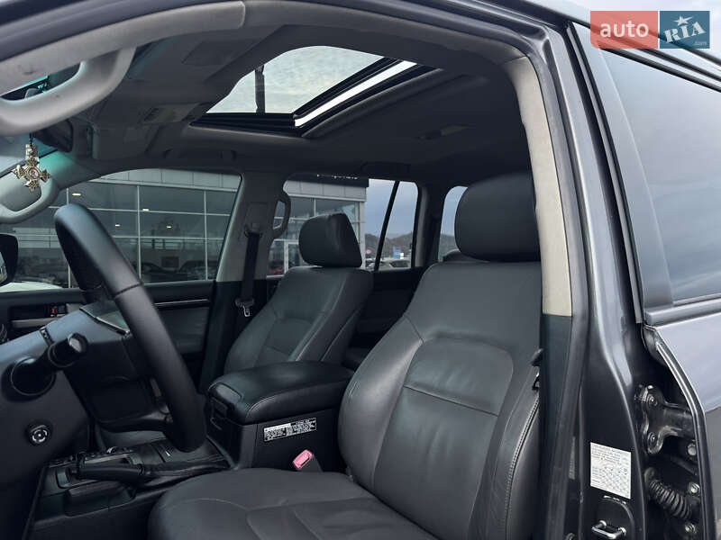 Позашляховик / Кросовер Toyota Land Cruiser 2010 в Мукачевому фото 45 Позашляховик / Кросовер Toyota Land Cruiser 2010 в Мукачевому