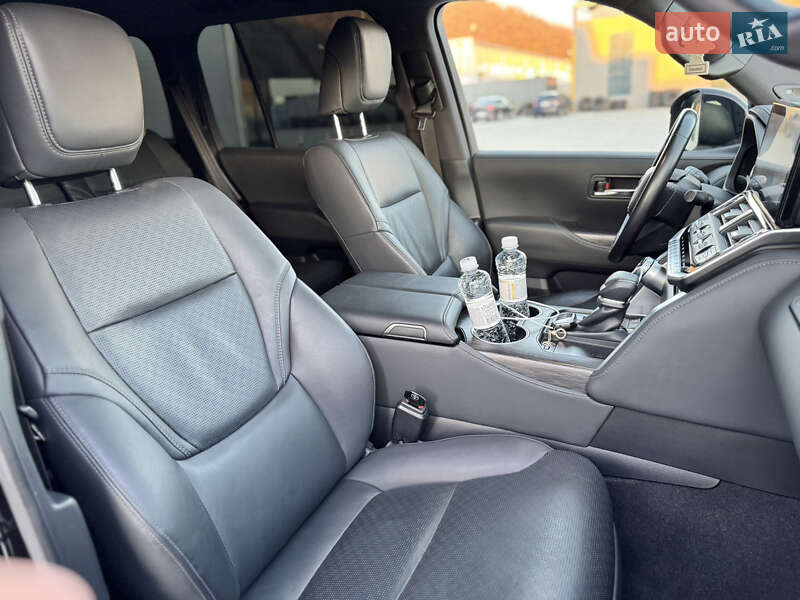 Внедорожник / Кроссовер Toyota Land Cruiser 2021 в Мукачево