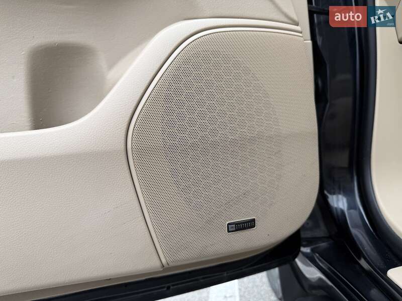 Внедорожник / Кроссовер Toyota Land Cruiser 2013 в Киеве