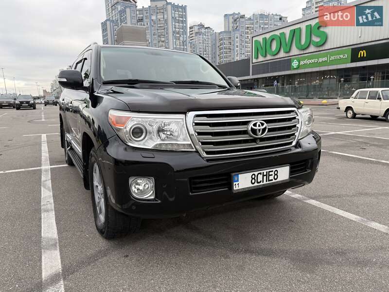 Внедорожник / Кроссовер Toyota Land Cruiser 2013 в Киеве