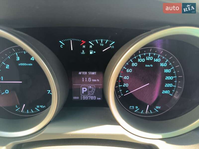 Внедорожник / Кроссовер Toyota Land Cruiser 2008 в Киеве