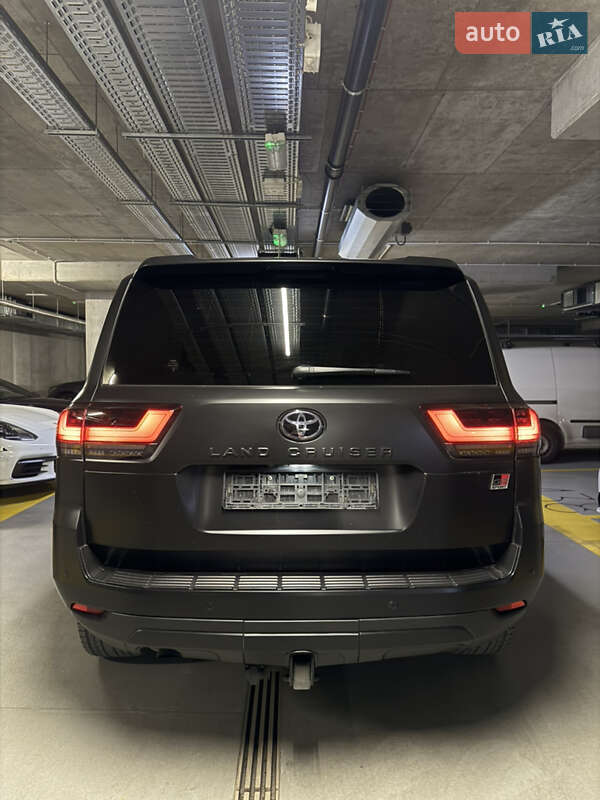 Позашляховик / Кросовер Toyota Land Cruiser 2021 в Києві фото 6 Позашляховик / Кросовер Toyota Land Cruiser 2021 в Києві