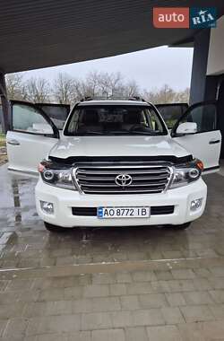 Внедорожник / Кроссовер Toyota Land Cruiser 2014 в Берегово