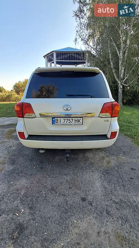 Внедорожник / Кроссовер Toyota Land Cruiser 2012 в Полтаве фото Внедорожник / Кроссовер Toyota Land Cruiser 2012 в Полтаве