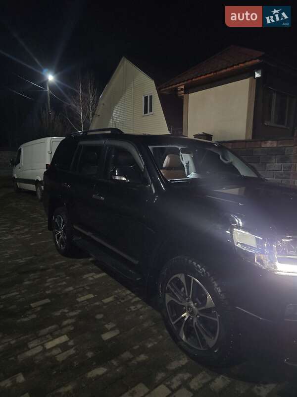 Внедорожник / Кроссовер Toyota Land Cruiser 2018 в Олевске фото 3 Внедорожник / Кроссовер Toyota Land Cruiser 2018 в Олевске