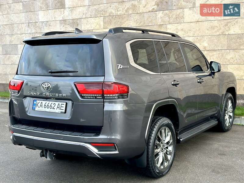 Внедорожник / Кроссовер Toyota Land Cruiser 2021 в Киеве