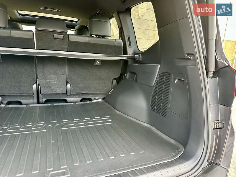 Внедорожник / Кроссовер Toyota Land Cruiser 2021 в Киеве