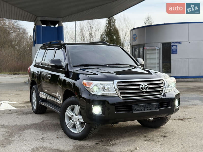 Toyota Land Cruiser 2013 Toyota Land Cruiser 2013