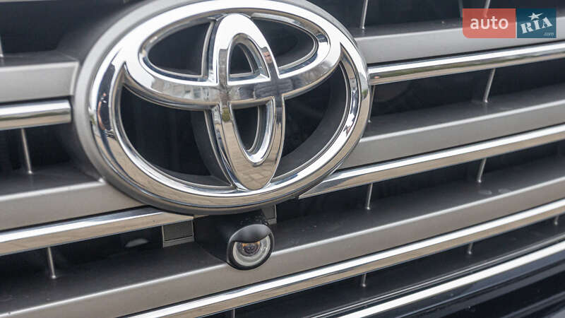 Внедорожник / Кроссовер Toyota Land Cruiser 2014 в Днепре