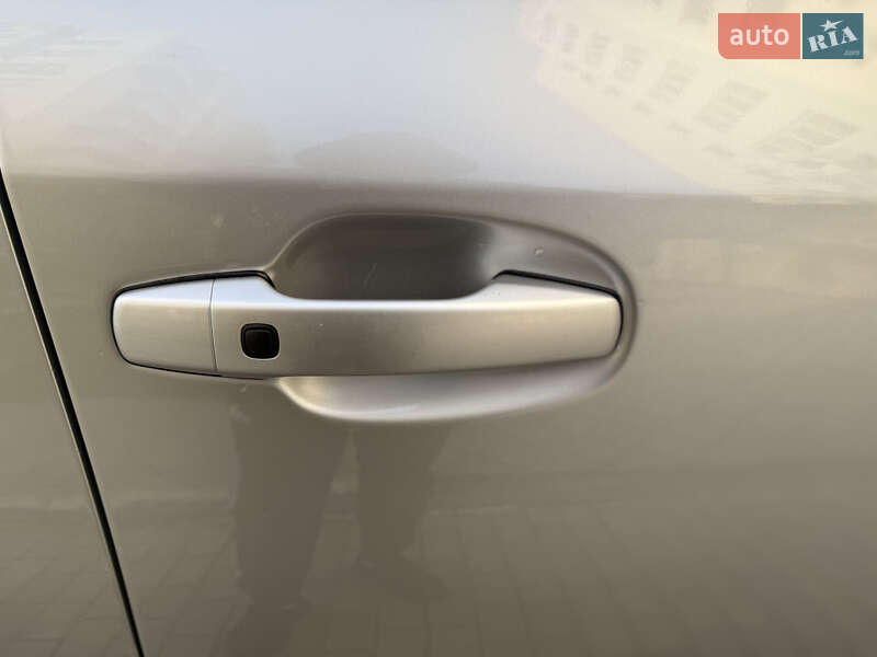 Внедорожник / Кроссовер Toyota Land Cruiser 2008 в Каменец-Подольском