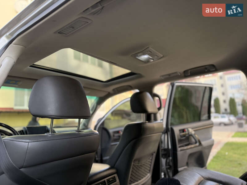 Внедорожник / Кроссовер Toyota Land Cruiser 2008 в Каменец-Подольском