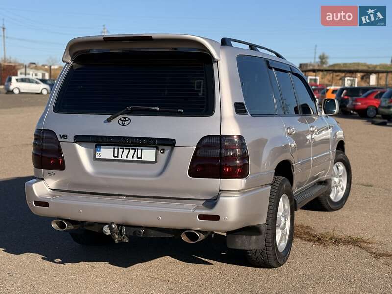 Позашляховик / Кросовер Toyota Land Cruiser 2002 в Одесі фото 9 Позашляховик / Кросовер Toyota Land Cruiser 2002 в Одесі