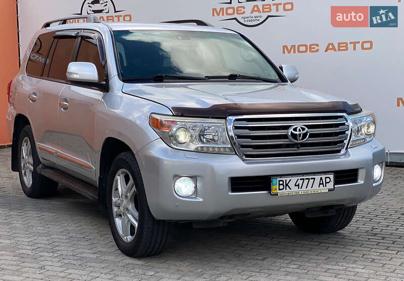Внедорожник / Кроссовер Toyota Land Cruiser 2012 в Ровно
