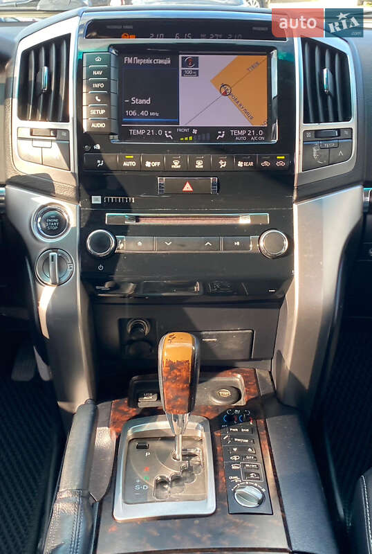 Внедорожник / Кроссовер Toyota Land Cruiser 2012 в Ровно